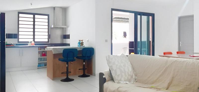 Appartement - 98 m² - 4 pièces