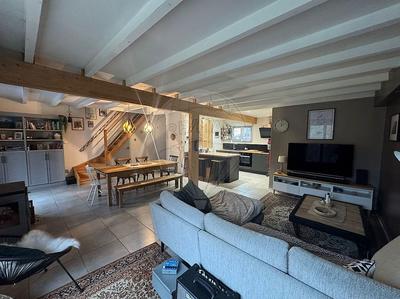 Maison - 110 m² - 4 pièces