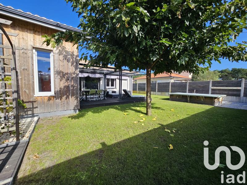 Maison - 93 m² - 5 pièces