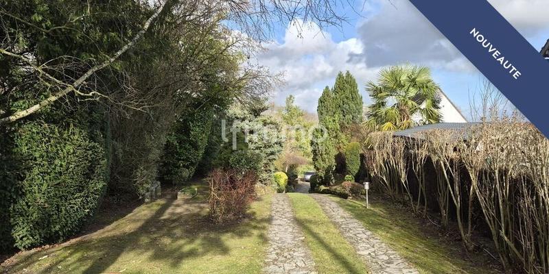 Maison - 226 m² - 8 pièces