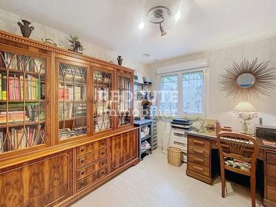 Maison - 85 m² - 5 pièces