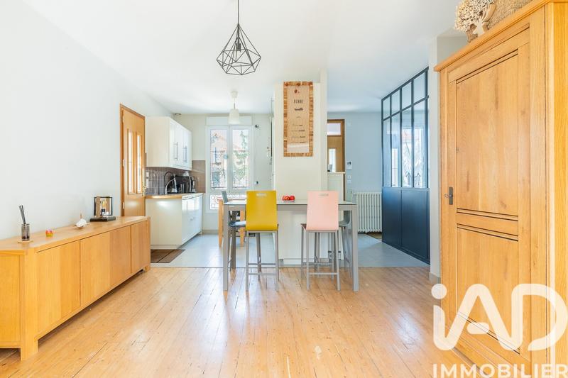 Maison - 104 m² - 6 pièces