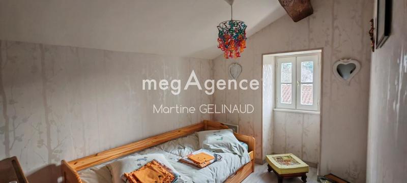 Maison - 295 m² - 8 pièces