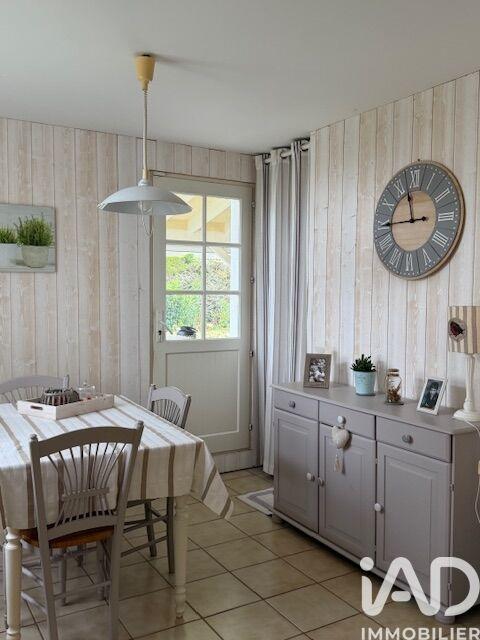 Maison - 104 m² - 4 pièces