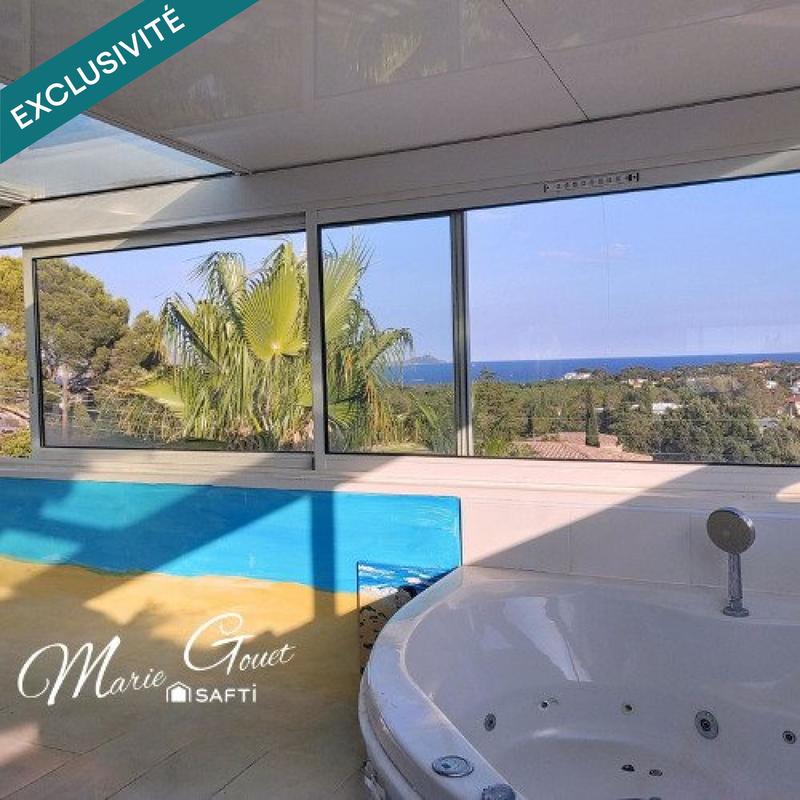 Maison - 237 m² - 8 pièces