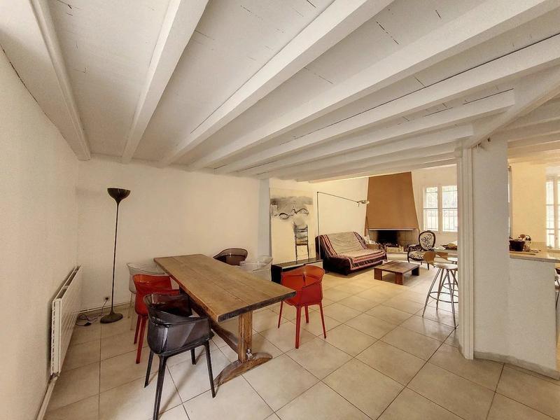 Appartement - 177 m² - 5 pièces