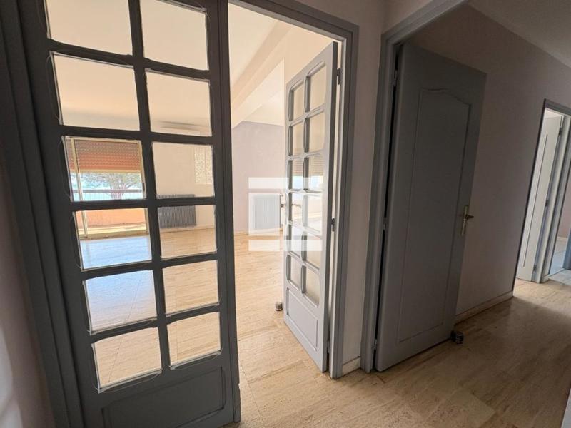 Appartement - 85 m² - 4 pièces