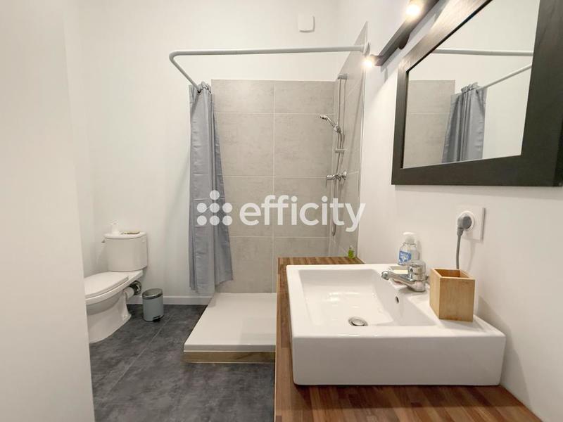 Appartement - 133 m² - 6 pièces