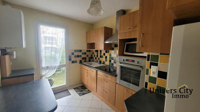 Appartement - 64 m² - 3 pièces