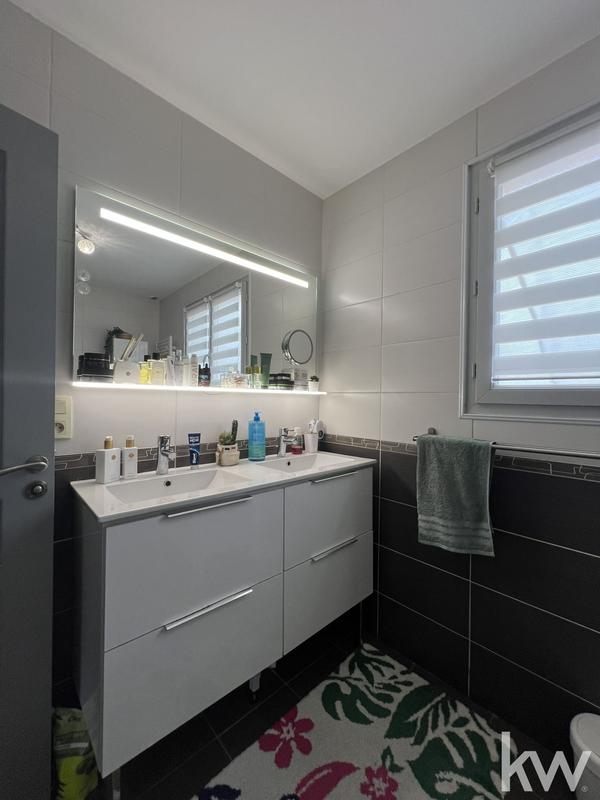 Maison - 114 m² - 4 pièces