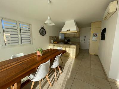 Maison - 288 m² - 10 pièces