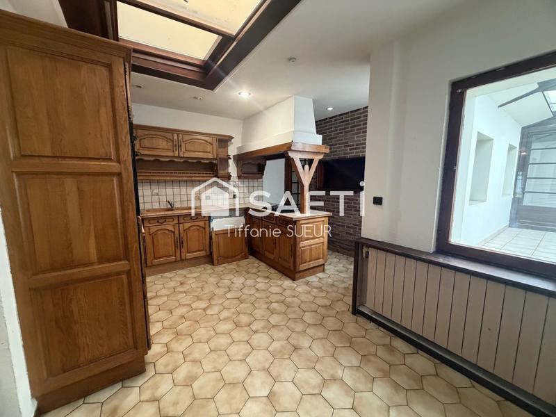 Maison - 98 m² - 5 pièces