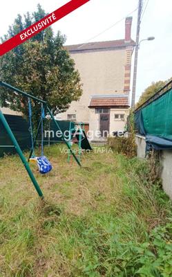 Maison - 90 m² - 5 pièces