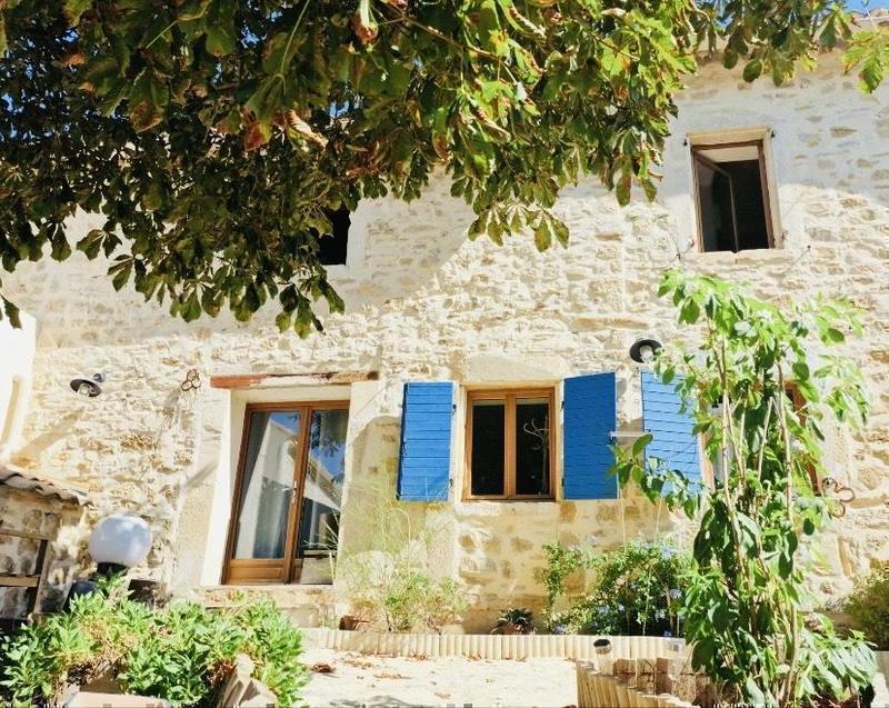 Propriété - 463 m² - 8 pièces