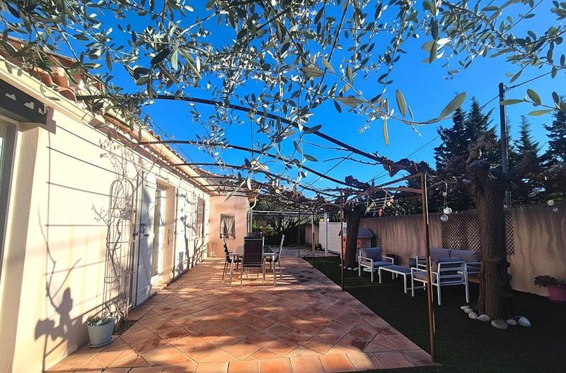 Maison - 107 m² - 4 pièces