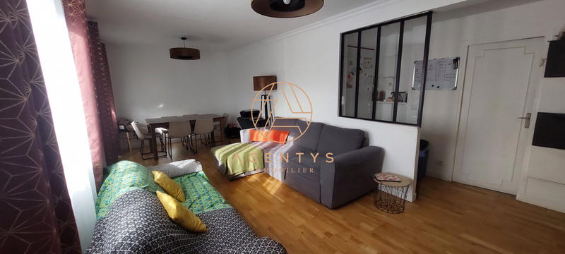 Appartement - 76 m² - 5 pièces