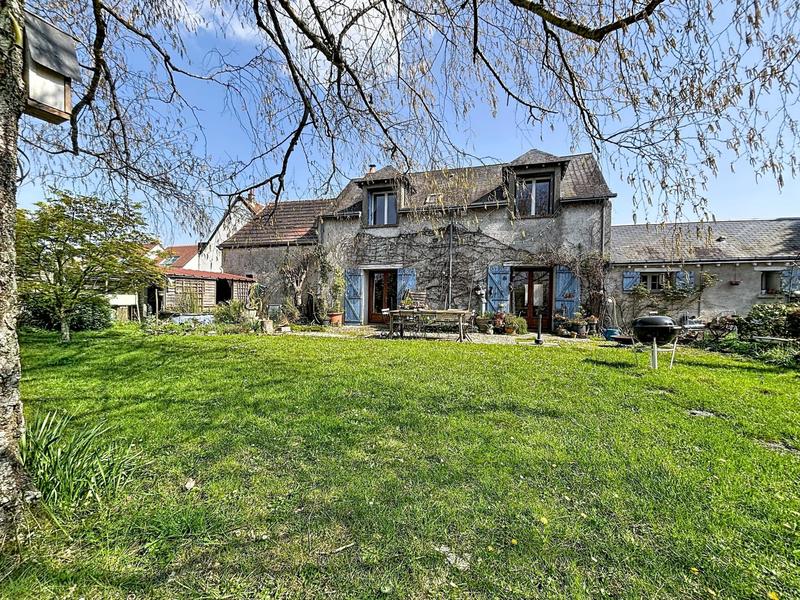 Maison - 107 m² - 4 pièces