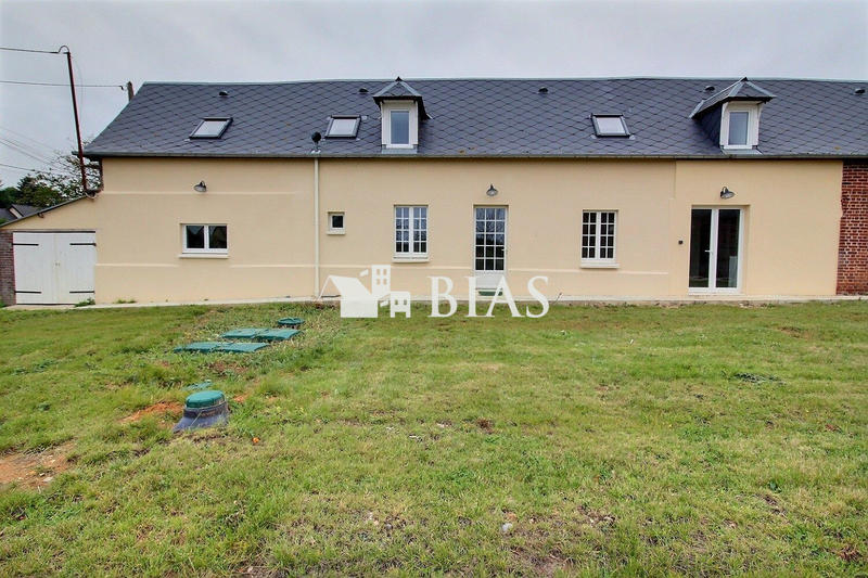 Maison - 140 m² - 6 pièces