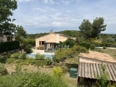 Maison - 108 m² - 4 pièces