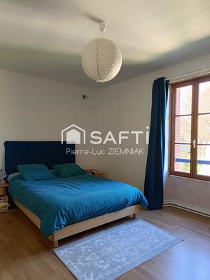 Maison - 144 m² - 6 pièces