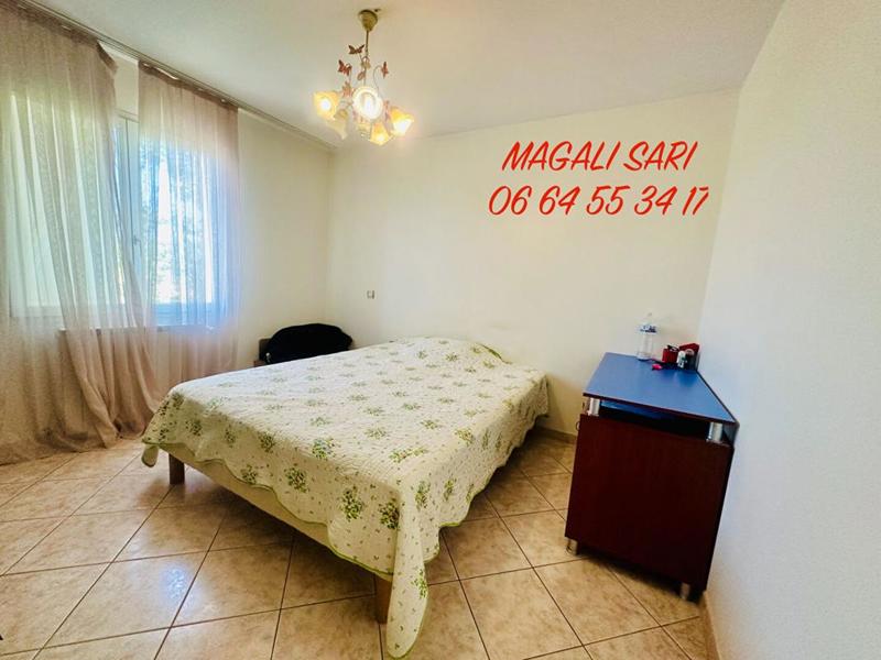 Villa - 142 m² - 8 pièces