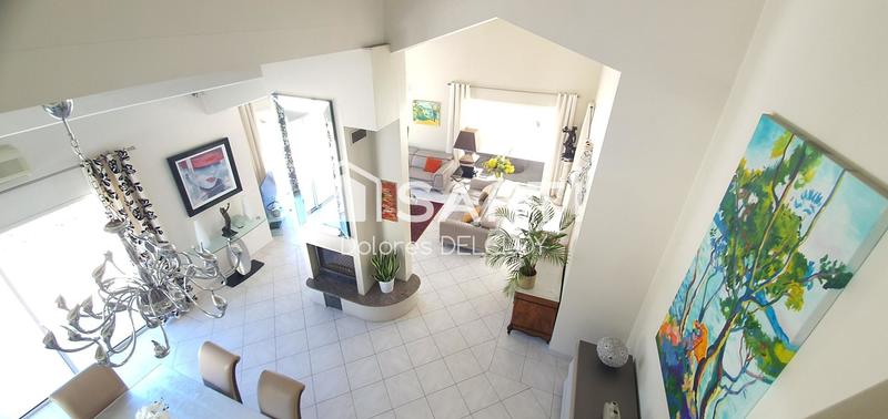 Villa - 202 m² - 7 pièces