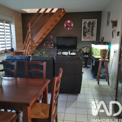 Maison de ville - 73 m² - 5 pièces