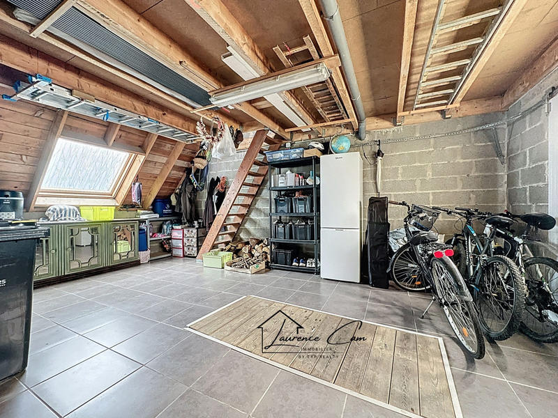 Maison contemporaine - 117 m² - 8 pièces