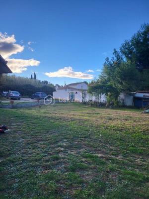 Maison - 90 m² - 3 pièces