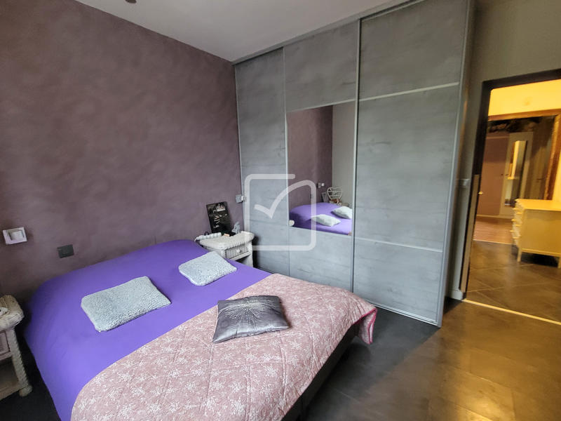 Maison - 178 m² - 7 pièces