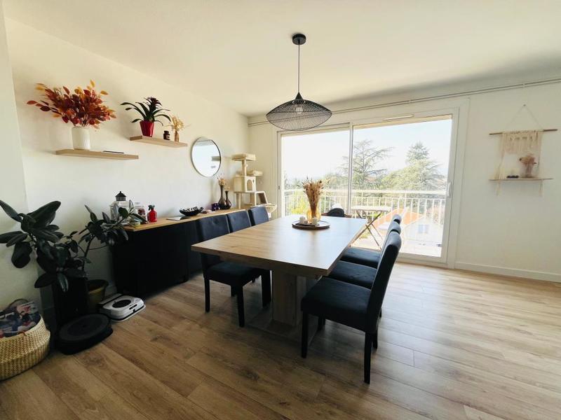 Appartement - 75 m² - 4 pièces