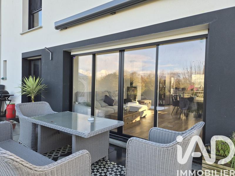 Maison - 147 m² - 6 pièces