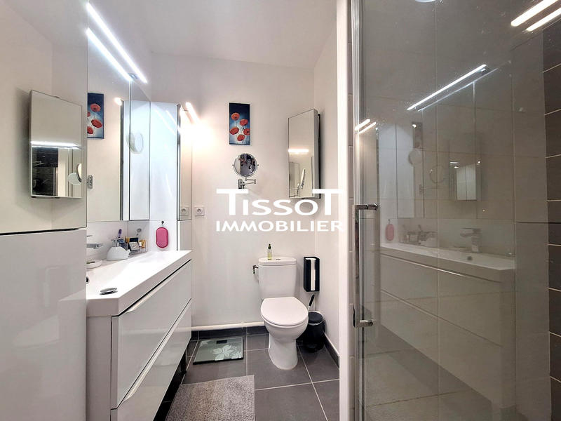 Appartement - 95 m² - 4 pièces