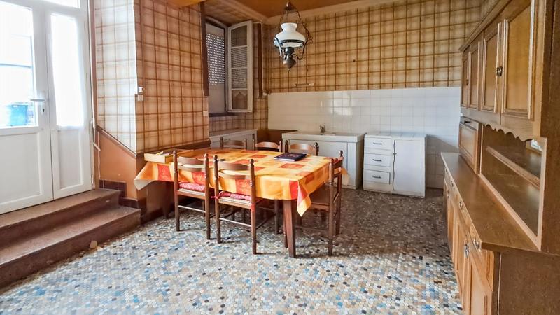 Maison - 200 m² - 8 pièces