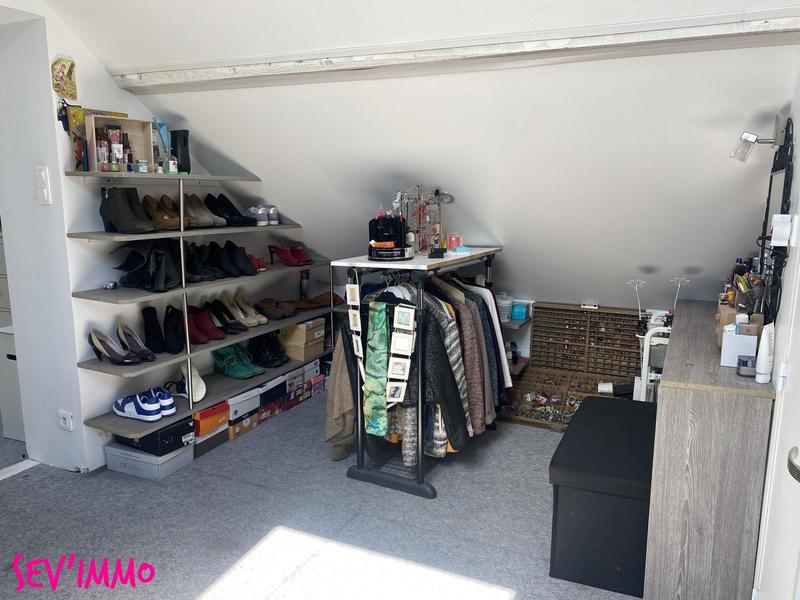 Maison - 183 m² - 7 pièces