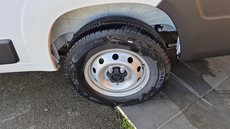 Peugeot Boxer 3.5t L2h1 Hdi 140 Ch Bva8