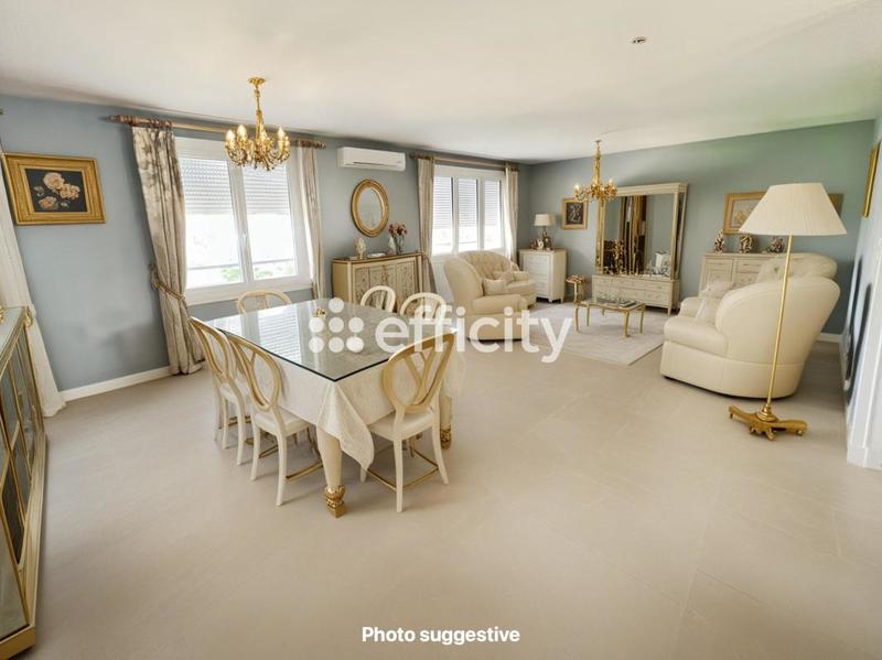 Maison - 138 m² - 6 pièces