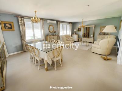 Maison - 138 m² - 6 pièces