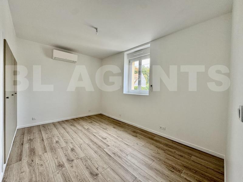 Maison - 184 m² - 7 pièces