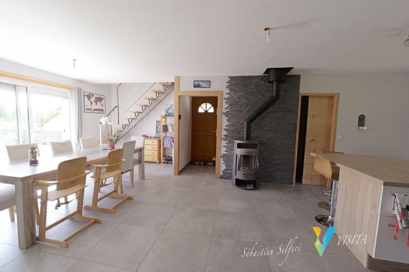 Maison - 135 m² - 6 pièces