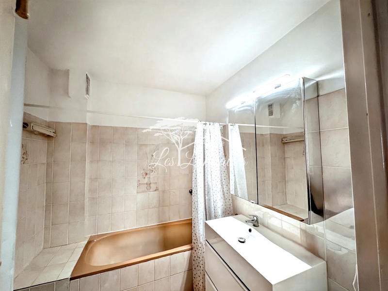 Appartement - 53 m² - 3 pièces