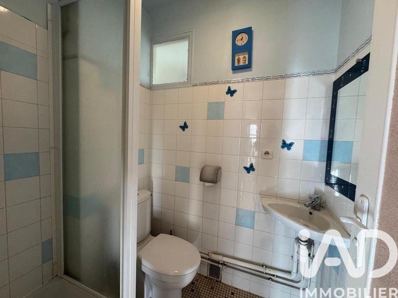 Maison - 208 m² - 10 pièces