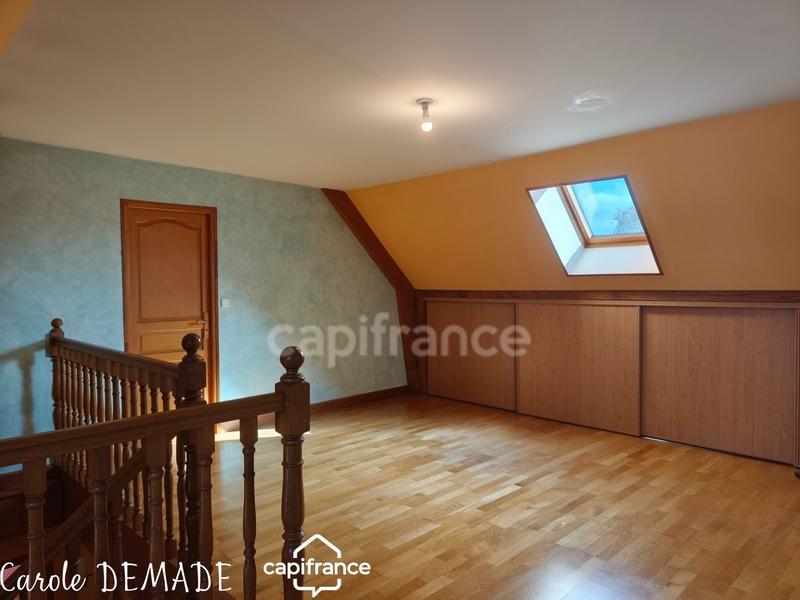 Maison - 188 m² - 7 pièces