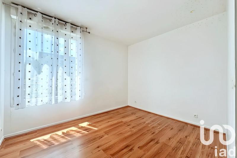 Appartement - 99 m² - 5 pièces