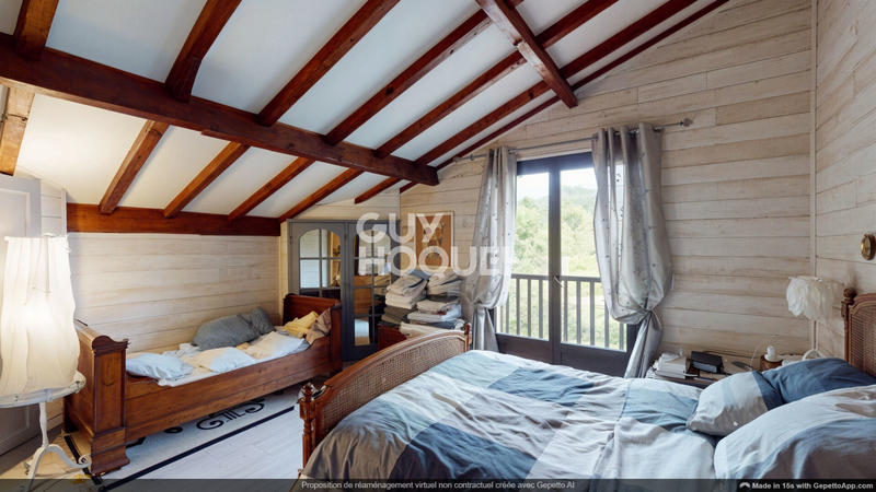 Maison - 197 m² - 8 pièces