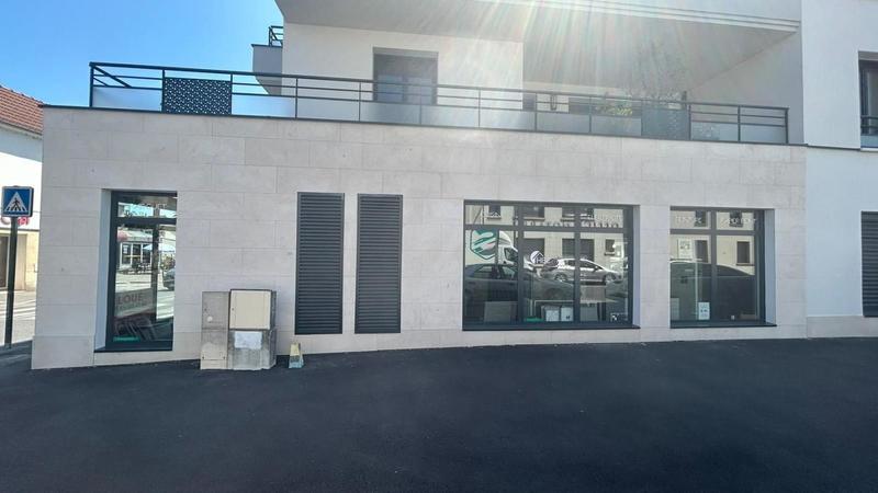 Local commercial - 88 m²