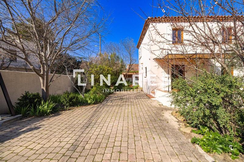 Maison - 162 m² - 6 pièces