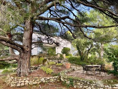 Propriété - 150 m² - 5 pièces