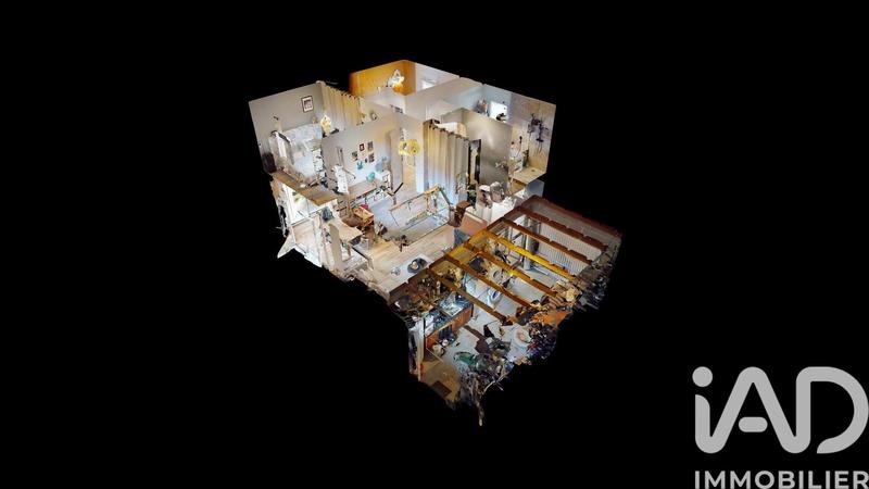 Maison - 99 m² - 4 pièces