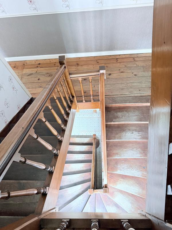 Maison - 450 m² - 16 pièces